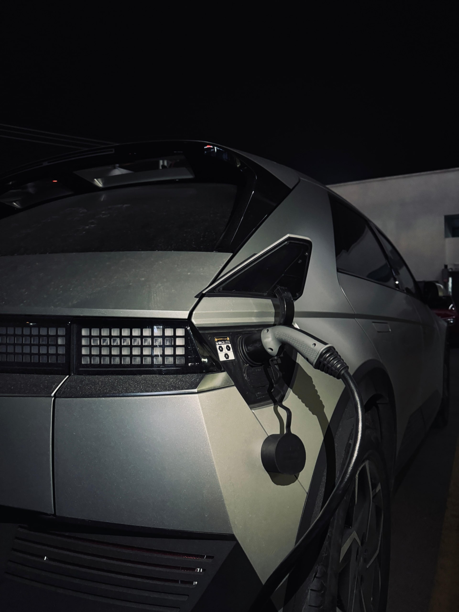 Bemis E-V Charge elektrikli araç şarj istasyonu referans projesi